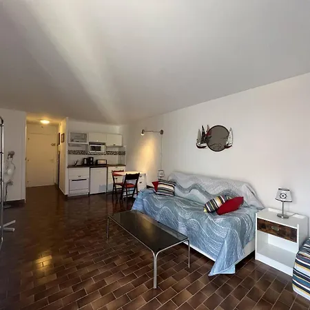 Agreable Au Centre Port Apartment